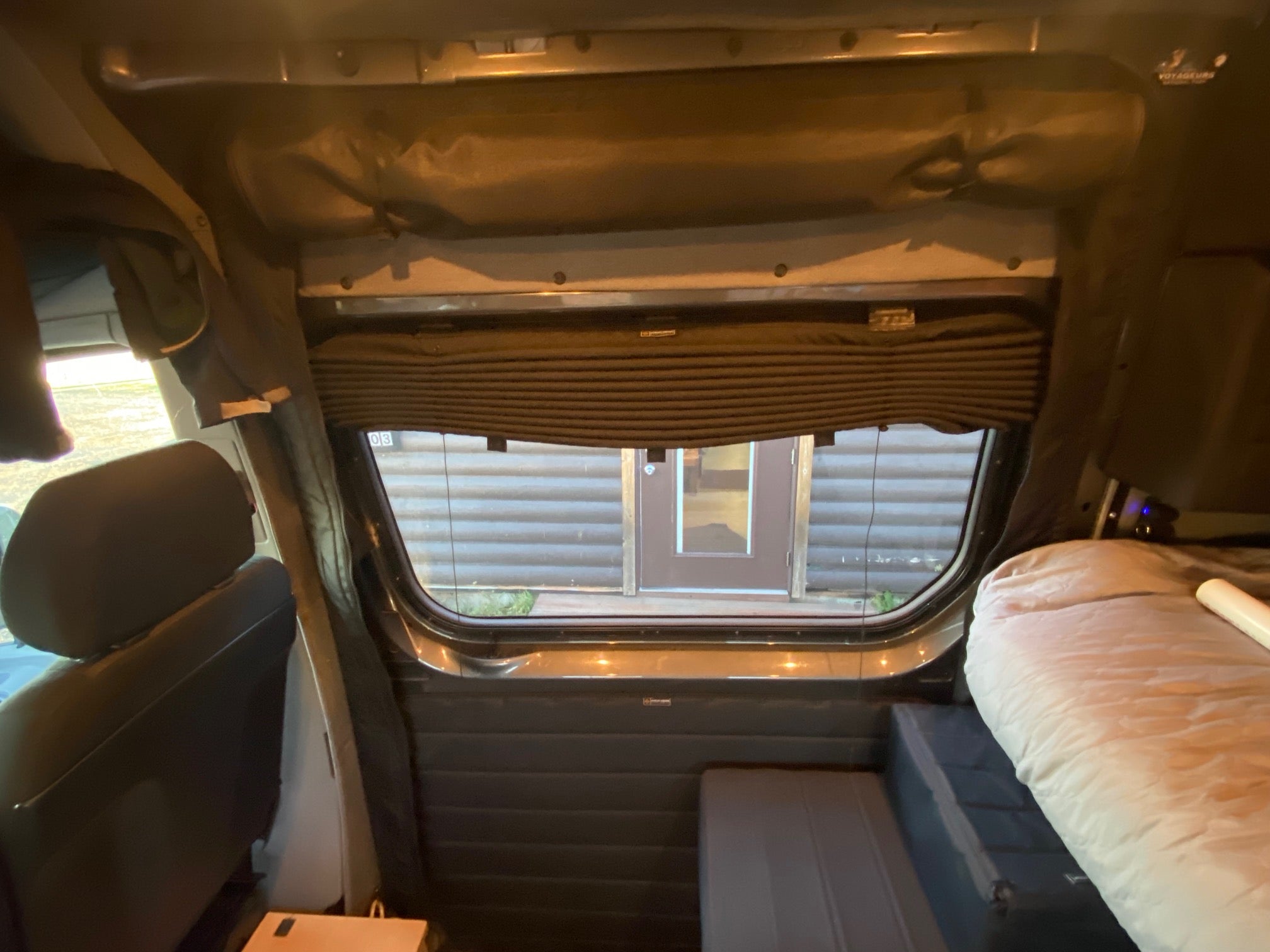 Sprinter Slider Door Window Cover Accordion – Right Side