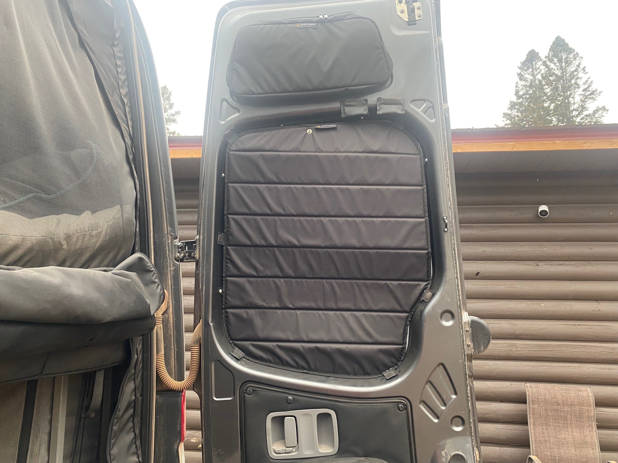Sprinter Rear Door Window Cover Set 2007–2018